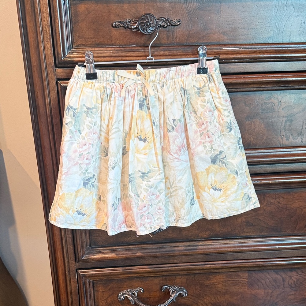H&M Floral Skirt in Soft Pastels